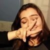 Lesli__