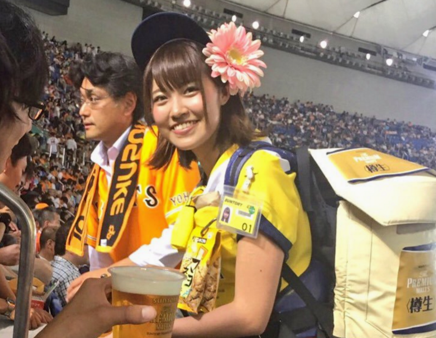 Cutest beer salesgirls at Japanese baseball game 